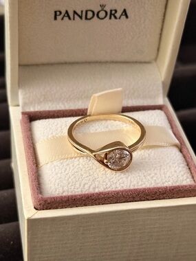 Pandora 14K Gold 1ct Lab Grown Diamond Infinite Ring size 9